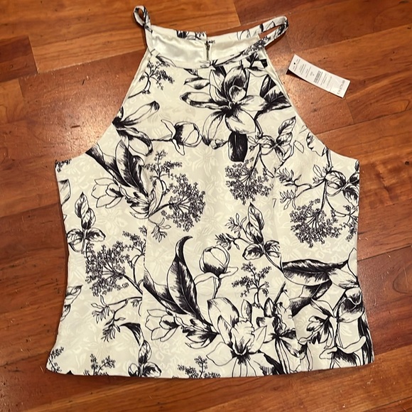 White House Black Market Tops - NWT White House Black Market Top